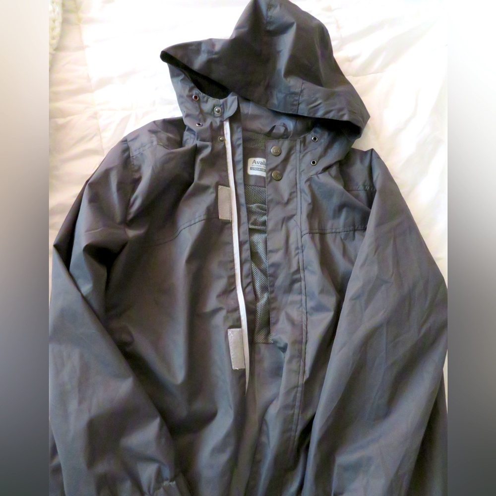 Avalanche Gray hooded Rain Jacket Zip Up Boy’s Youth Size L 14/16